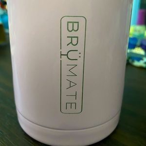 Brumate insulated cup